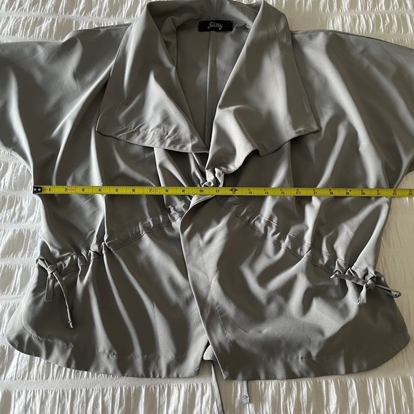 EVERSASSY Grey Short Jacket Shawl Collar Ruching Tie Back Contemporary Neutral - Picture 12 of 13